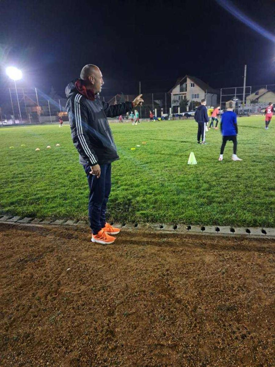 Dragos Stroe, antrenorul de la Mioveni // foto: Jurnalul de Argeș L-au ales! Numire de antrenor în Liga 2: „Această echipă își va reveni!”
