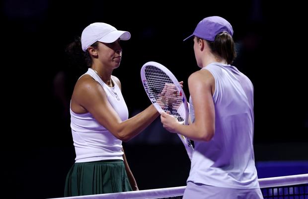 Iga Swiatek, victorie expeditivă în primul meci de la WTA Finals » Doar 3 game-uri lăsate campioanei de la Australian Open