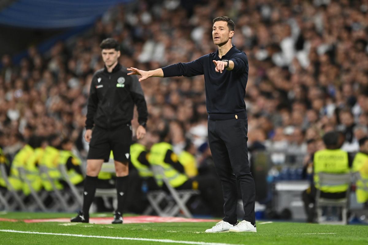 Real Madrid - Valencia, etapa 11 din La Liga
