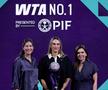 Aryna Sabalenka, alături de Garbine Muguruza și Simona Halep, cu trofeul de număr 1 mondial la finalul lui 2025 Foto: Guliver/GettyImages