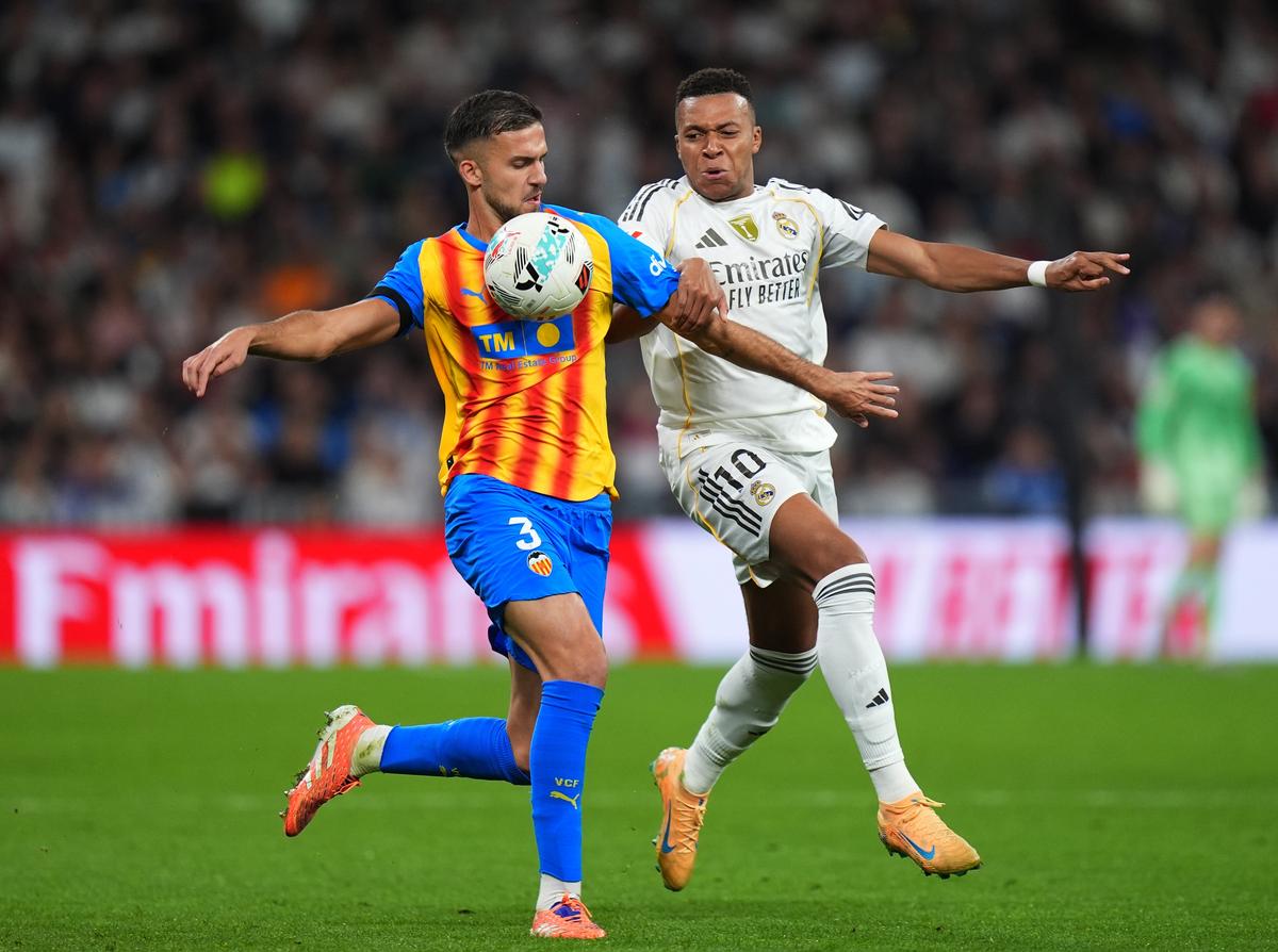 Real Madrid - Valencia, etapa 11 din La Liga