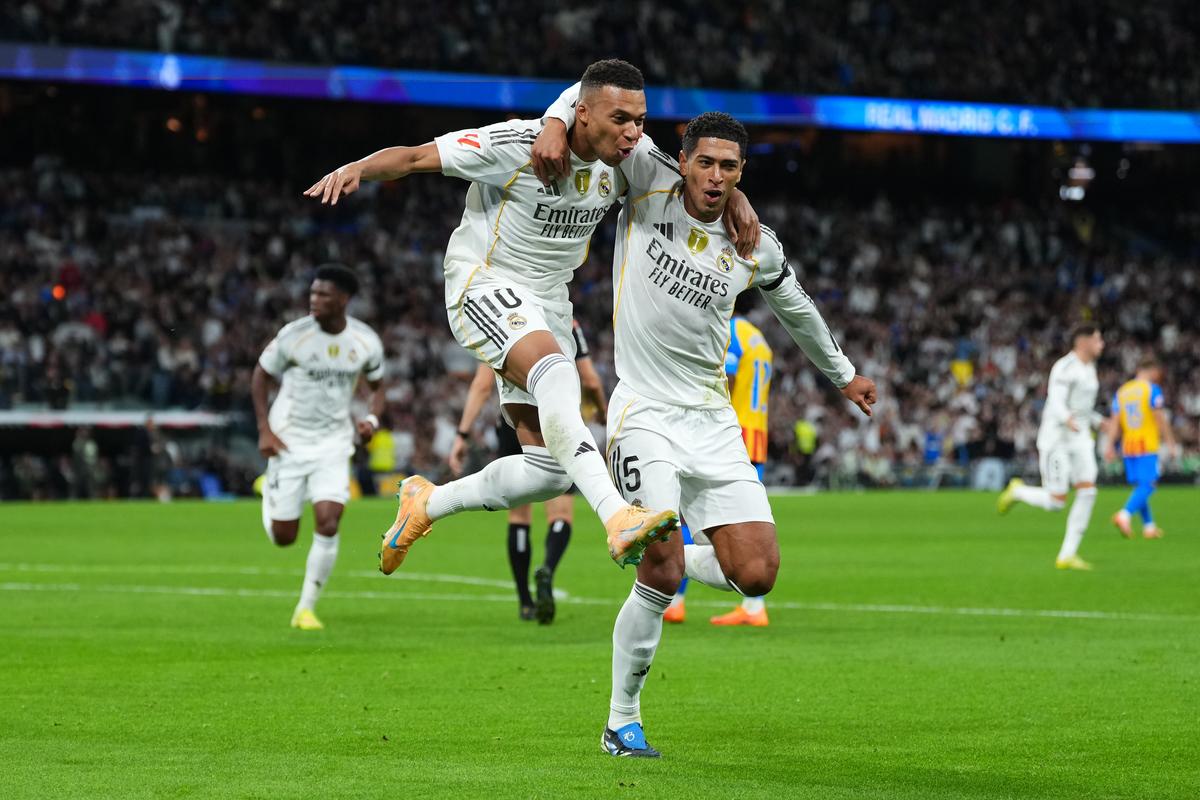 Real Madrid - Valencia, etapa 11 din La Liga