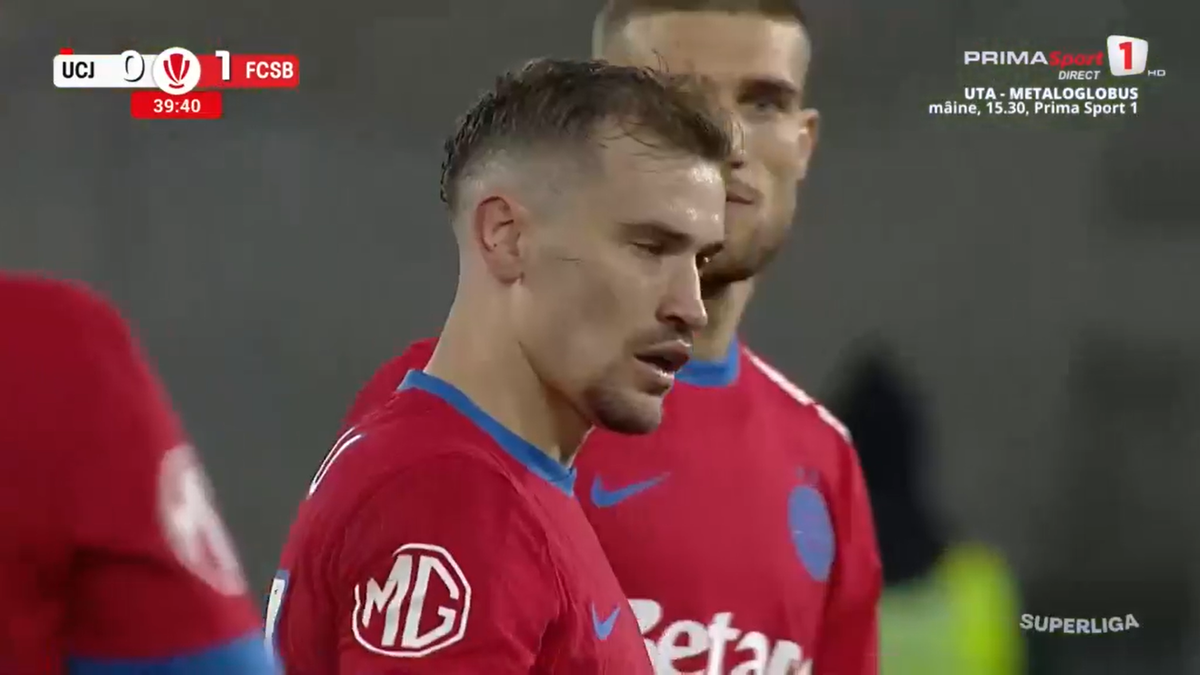 Fază controversată în U Cluj - FCSB » ELIMINAT după două „galbene” în 3 minute