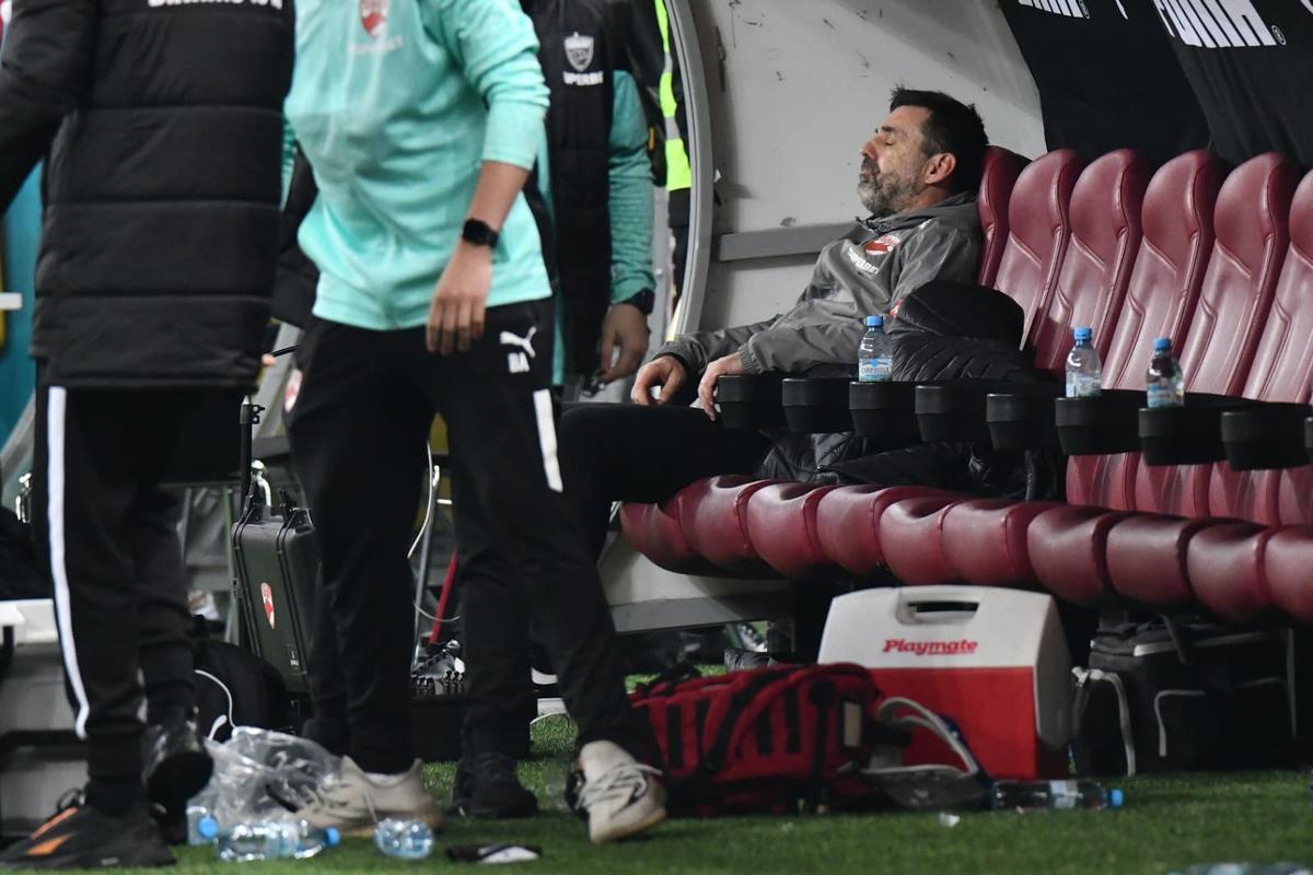 Sărbătoare pe gazon după Dinamo - CFR Cluj
