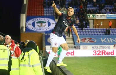 Wigan - Reading 1-3 // Mark Bowen, managerul englezilor, dezvăluie momentul care l-a făcut pe George Pușcaș să explodeze + Notă maximă pentru „tricolor”
