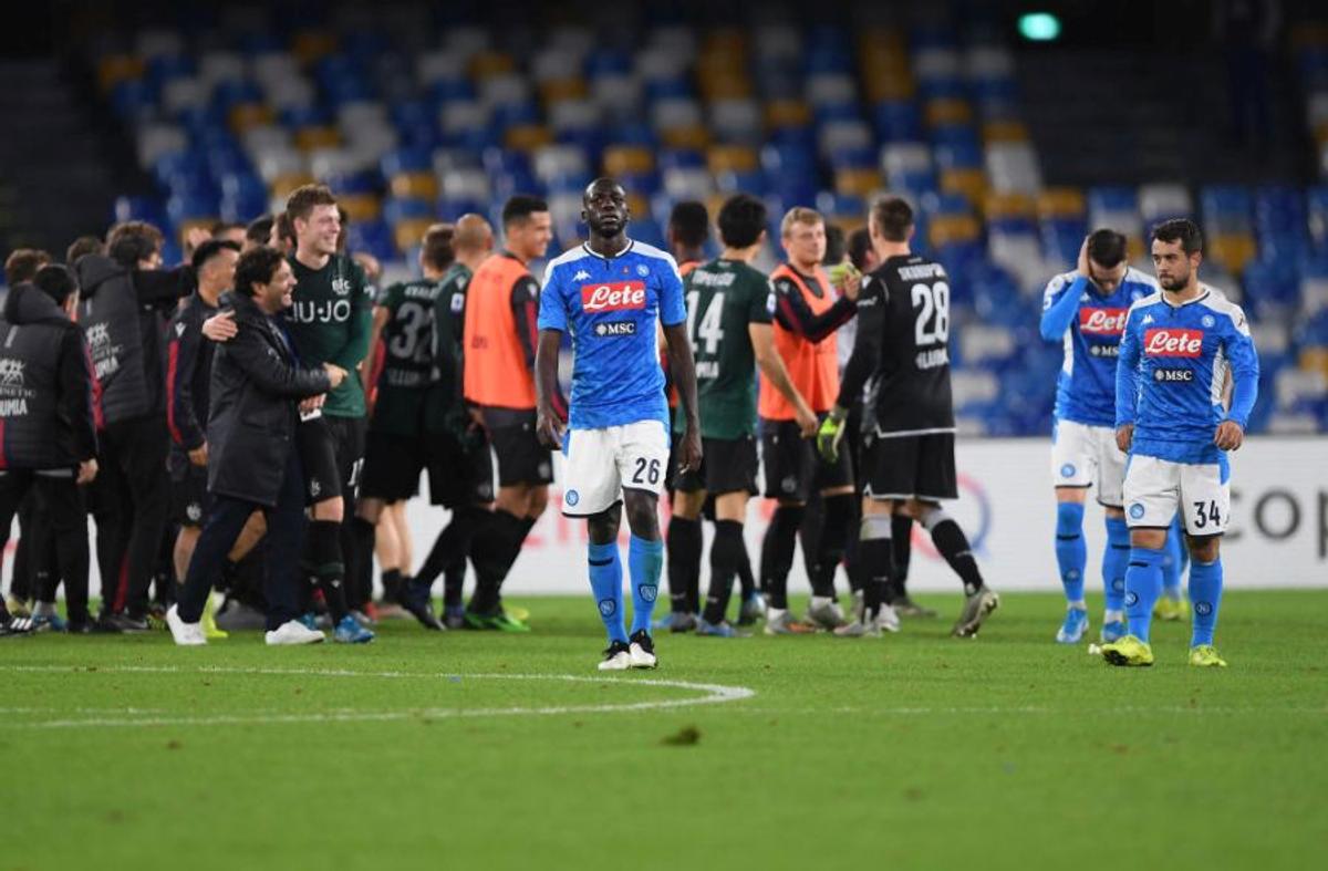 NAPOLI - BOLOGNA 1-2 // VIDEO + FOTO Carlo Ancelotti nu mai suportă: „Mâine mă voi confrunta cu jucătorii! Dacă mă ajută, bine. Dacă nu, mă descurc eu”
