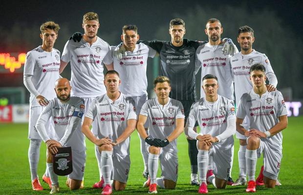 OFICIAL Rapid are un nou antrenor! Patronul i-a trasat obiectivul încă de la instalare: „Să fim în play-off și să ne batem la promovare”