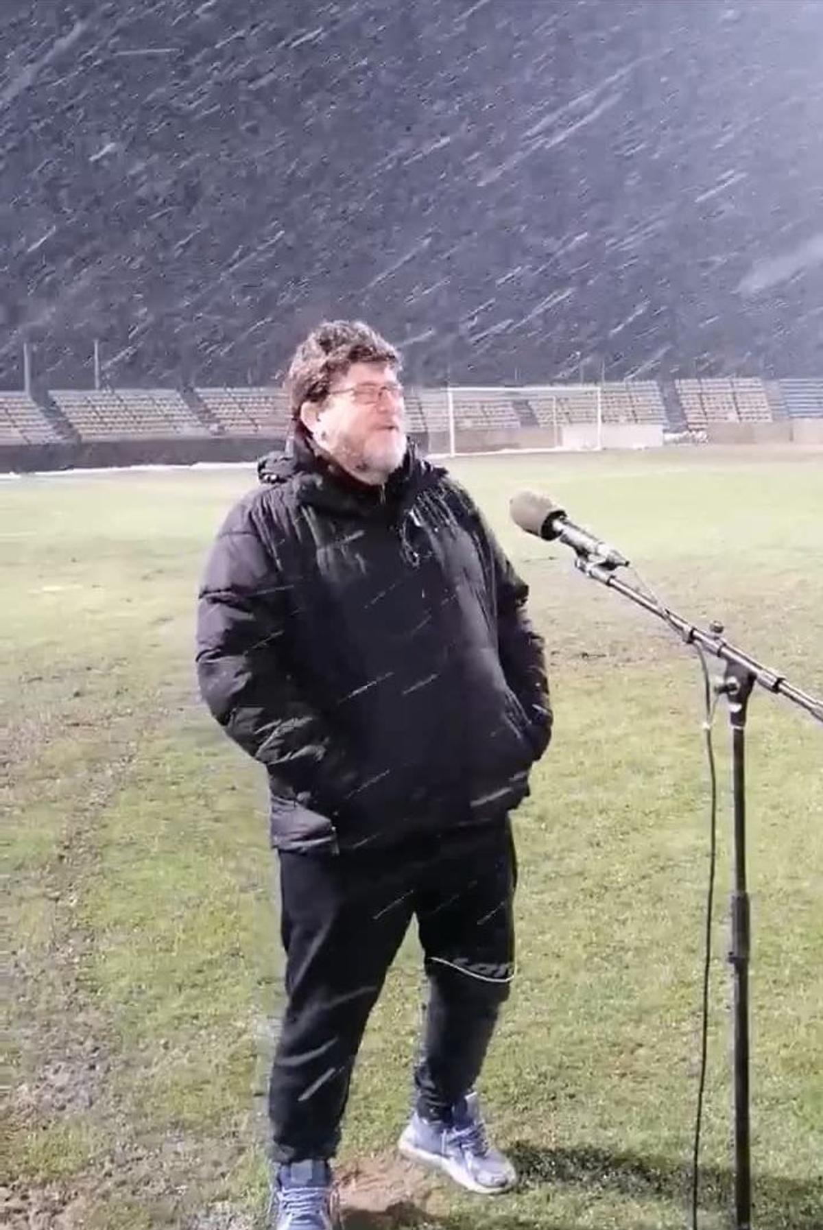 VIDEO + FOTO Cristi Pustai și-a spus ofurile în viscol: „Nu acuz, că nu am dovezi, dar văd că e o practică”