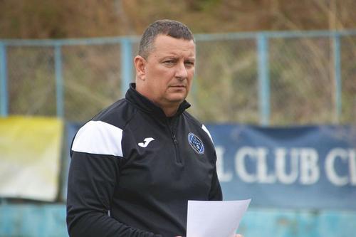 Ionuț Chirilă (55 de ani) nu a mai fost primit la antrenamentele celor de la Academica Clinceni. Locul îi va fi luat de Flavius Stoican (45 de ani)