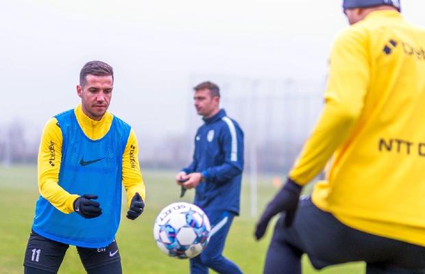 Încă un scandal la CFR Cluj! S-au luat la bătaie de față cu Petrescu » Decizia luată de tehnician