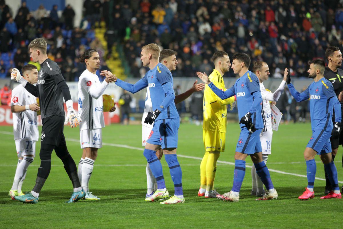 FC Botoșani - FCSB (imagini surprinse înainte de meci) + fotografii din timpul partidei