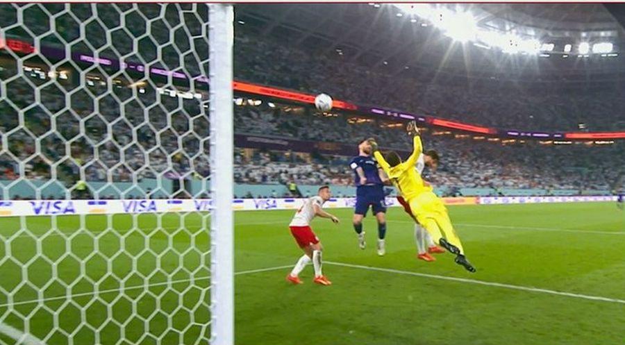 Incredibil! Szczesny și Messi au făcut pariu pe teren: „Probabil voi fi suspendat, dar nu-mi pasă” » Ce prevede regulamentul FIFA