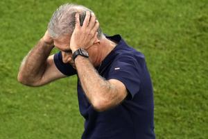 Neplătit pentru Mondial, selecționerul refuză prelungirea acordului! » Asistentul său e gata să-i ia locul