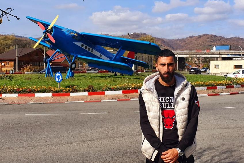 Francezul Stephane Ferhaoui, 26 de ani, extrema Jiului, a povestit de ce s-a acomodat atât de bine în România
