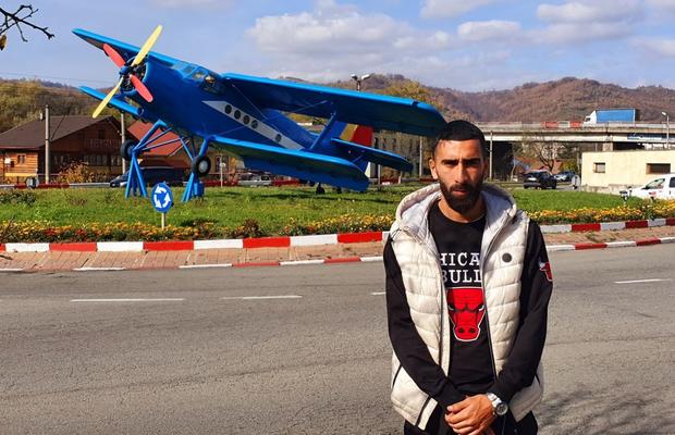 Stephane Ferhaoui, fotbalist la Jiul Petroșani: „Auzisem atâtea lucruri negative despre România, dar țara asta e senzație după ce o cunoști!”