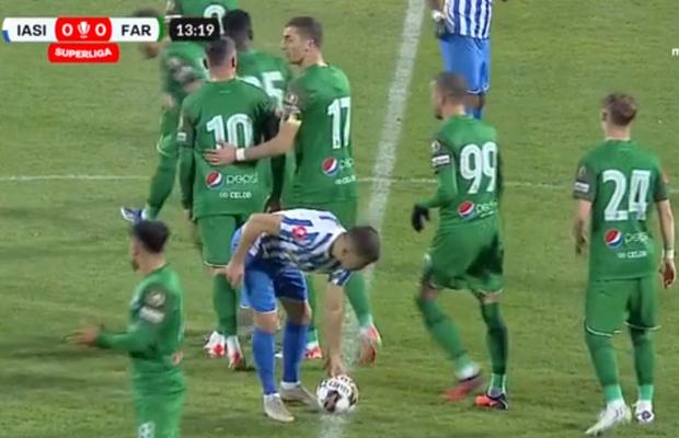Confuzie în SuperLigă: golul lui Budescu, validat după 5 minute de deliberări!