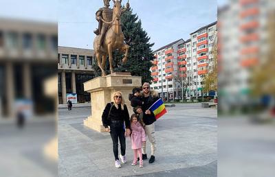 Reverența de 1 Decembrie a unui italian aflat de un deceniu în România: „Viața e mai ieftină, am putut să strâng bănuți să fac o căsuță. Aici, încă poți să faci copii!”