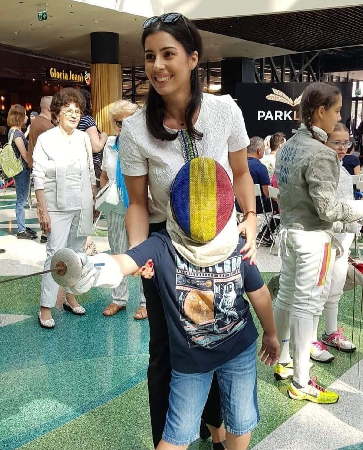 Loredana Dinu, campioană olimpică la Rio 2016: „Uite de ce am prins drag de 1 Decembrie! Mi-ar plăcea ca și copiii să prindă gustul ideii de a fi român”