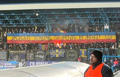 Xenofobie de 1 Decembrie » Scandări frenetice la adresa Ungariei, la meciul din Superligă: și momentul de la imn a fost stricat