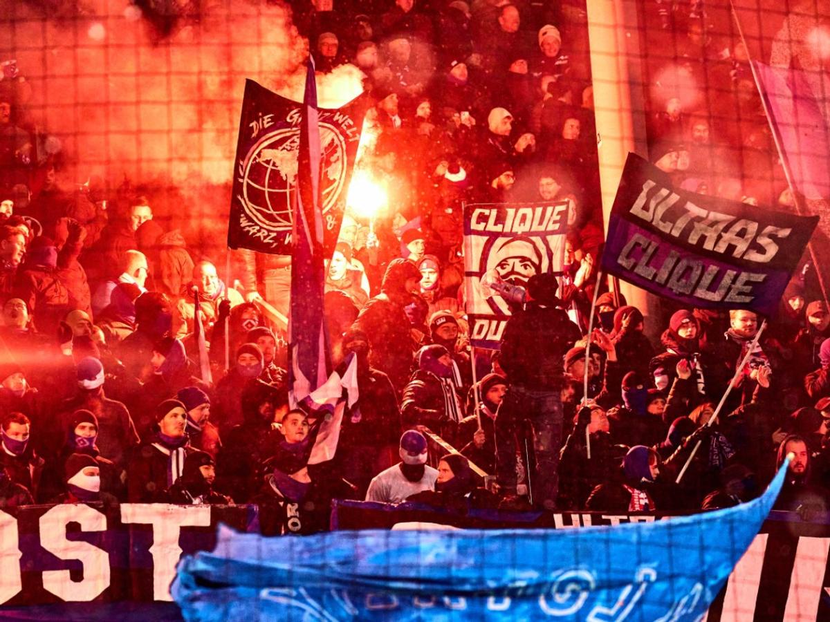GSP a fost pe stadion la derby-ul incendiar din 2.Bundesliga » Cum s-a trăit din mijlocul suporterilor un meci nebun: revenire de la 0-2 + un autogol IREAL