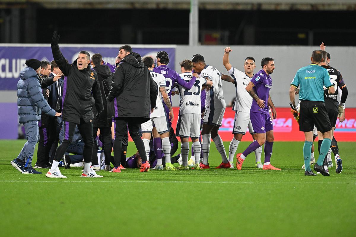 Fiorentina - Inter, abandonat. Edoardo Bove s-a prăbușit pe teren » Atenție, imagini cu puternic impact emoțional!