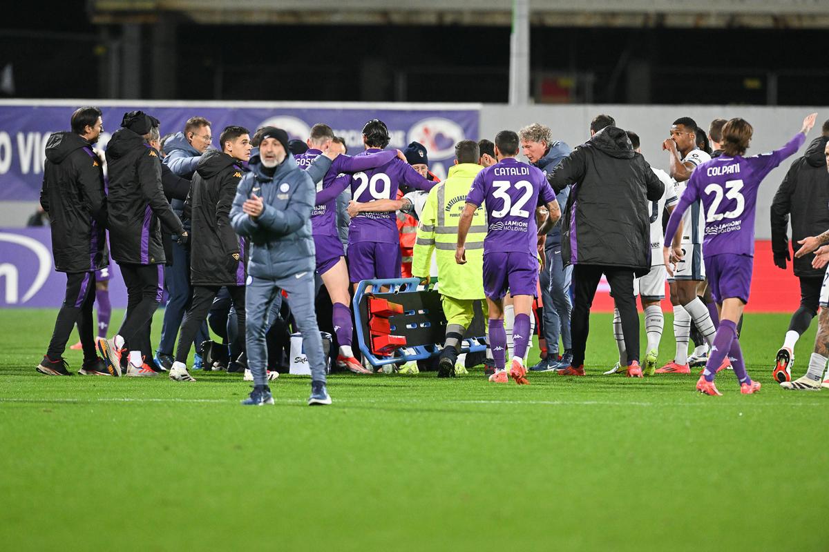 Fiorentina - Inter, abandonat. Edoardo Bove s-a prăbușit pe teren » Atenție, imagini cu puternic impact emoțional!