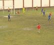 Fotbal printre bălți » Incredibil în ce condiții s-a jucat Șelimbăr - Steaua
