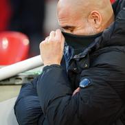 Pep Guardiola, în meciul Liverpool - Manchester City // foto: Imago Images