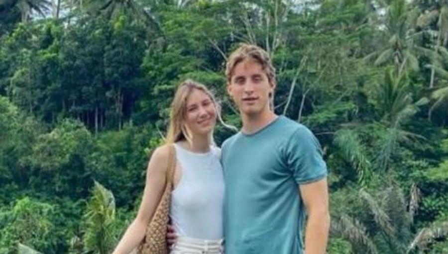 Edoardo Bove, împreună cu iubita sa, Martina / Foto: Instagram Povestea lui Edoardo Bove, mijlocașul Fiorentinei care a intrat în colaps în meciul cu Inter și e la spital în comă