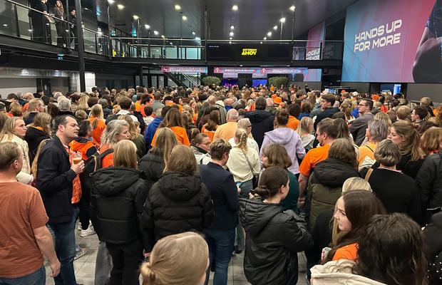Tradiție de 1 Decembrie! Am întrebat 100 de olandezi: „Primul nume de sportiv din ROMÂNIA care vă trece prin minte?” » Două legende sunt la egalitate pe locul 1: surprize mari în top