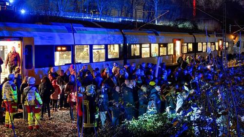 Pompierii și medicii intervin la fața locului / Foto: Bild