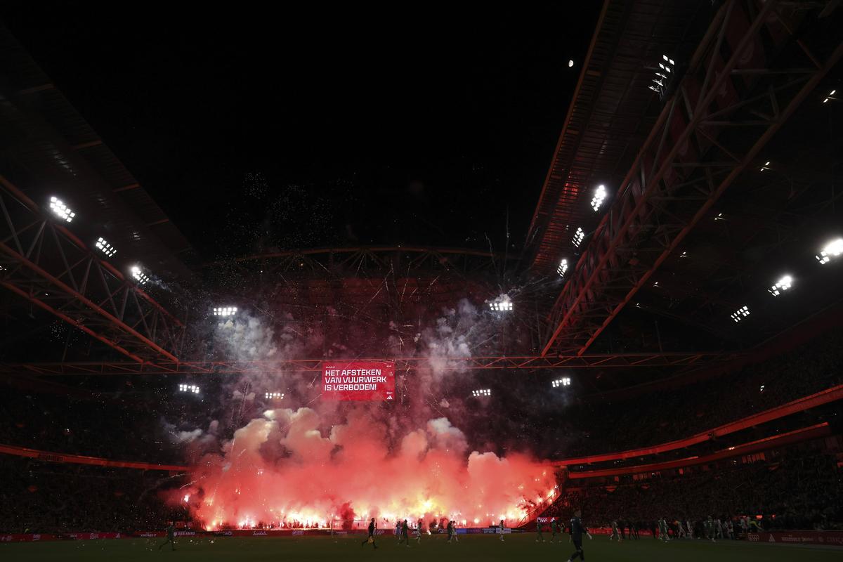 Imagini incredibile de la Ajax - Groningen/ foto Imago Images