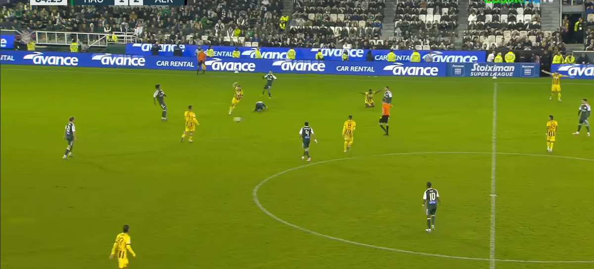 Răzvan Marin a fost eliminat în Panathinaikos - AEK Atena