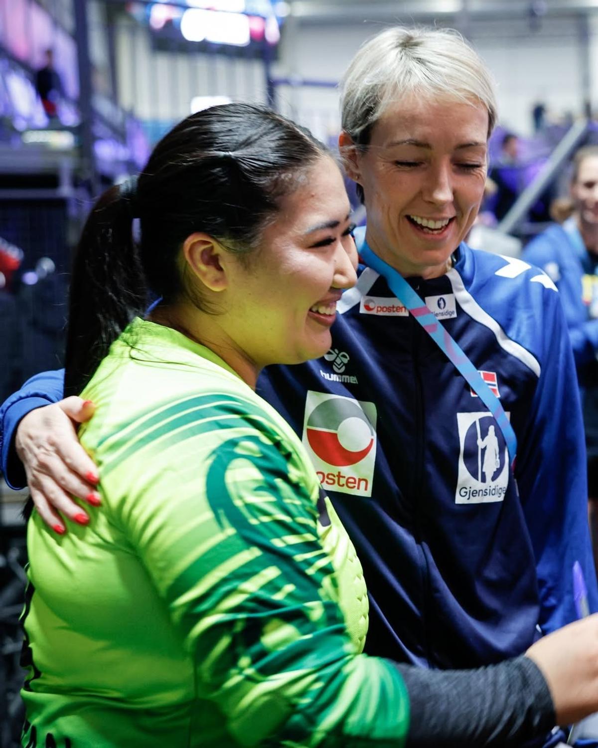 Întâlnirea improbabilă cu portarul-legendă s-a produs la Campionatul Mondial, pornind de la o poză generată cu AI