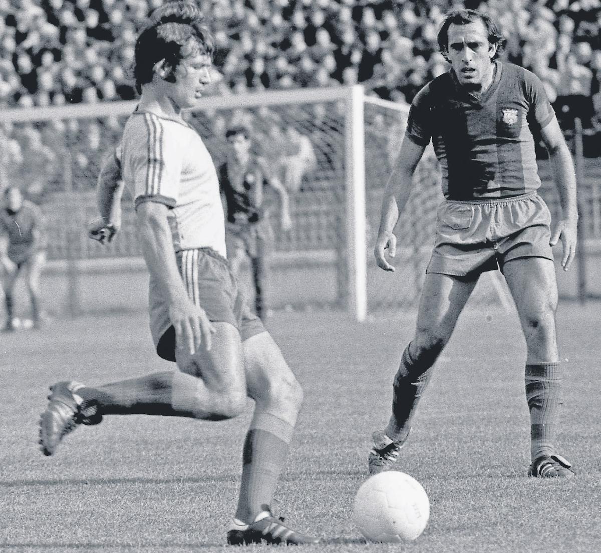 Fotbalul lui Liță Dumitru: printre Cruyff și Pele » Dezvăluiri colosale dintr-o carieră memorabilă: „Blat comandat de Ceaușescu și executat de Piști Kovacs”