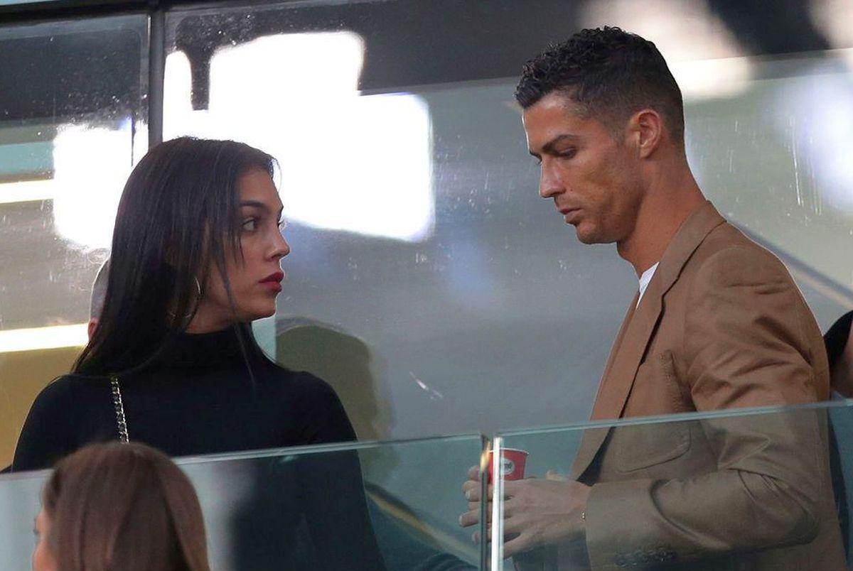 Cristiano Ronaldo și Georgina Rodriguez, o relație ca și încheiată! Presa din Spania susține că știe motivul pentru care cei doi amână anunțul oficial