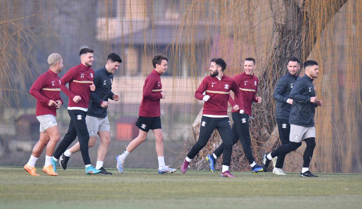 Rapid, prima echipă din Liga 1 care s-a reunit în 2023 » Dan Șucu, discuție tête-à-tête cu Adrian Mutu