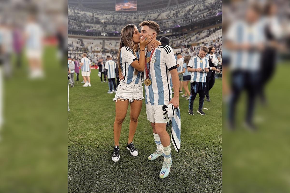 „Părăsește-o!” » Petiție bizară pornită în mediul online. Fanii îi cer unui campion mondial cu Argentina să se despartă de iubita lui
