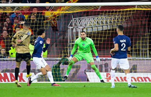 În vizorul fanilor » Jucătorul lui PSG luat la țintă după rușinea cu Lens