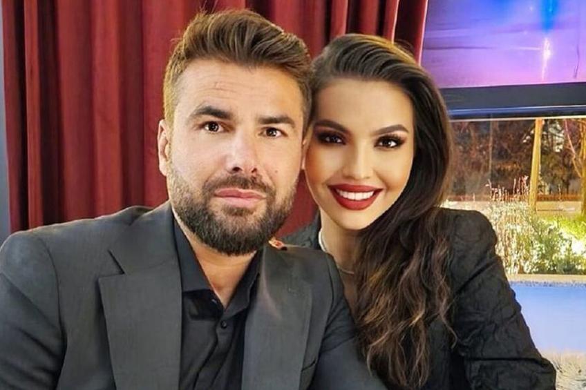Antrenorul Adrian Mutu (44 de ani) a postat un mesaj prin care i-a urat „La mulți ani” soției sale, Sandra.