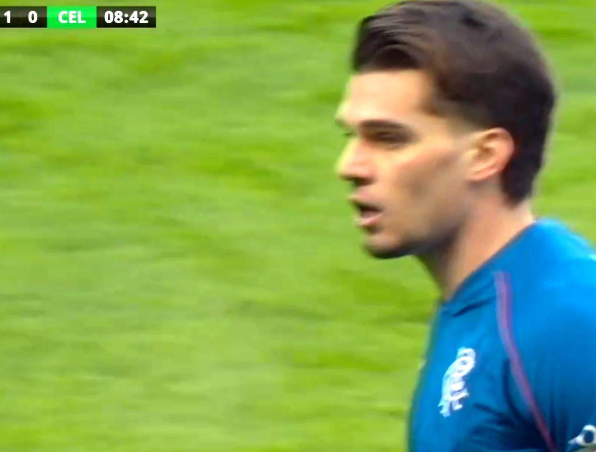 Toate camerele pe „Rege” » Gică Hagi, pe Ibrox pentru a-și urmări fiul în derby