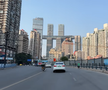 Din altă lume! Megaorașul din China despre care nu vorbește nimeni, dar e la nivel de Shanghai și Beijing » Stadionul se încadrează în peisajul futurist