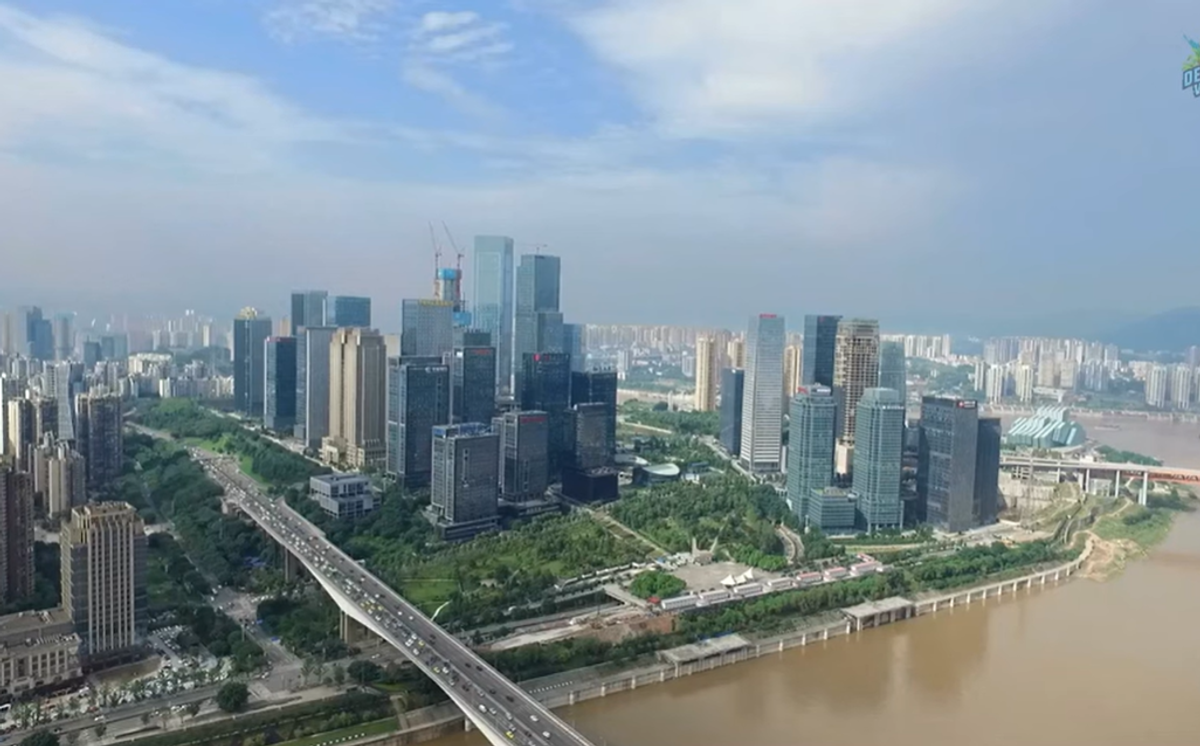 Imagini INCREDIBILE cu Chongqing, cel mai mare oraș al Chinei: peisaje desprinse din filmele-SF