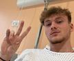 Andrei Bucur, pe patul de spital, după prima operație / Sursă foto: Facebook