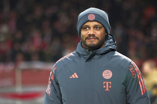 Daniel Fradley îi va fi secund lui Vincent Kompany (foto) // foto: Guliver/gettyimages