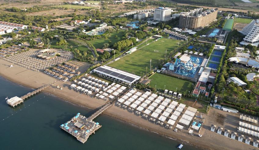 Nirvana Cosmpolitan, complexul în care s-a cazat Dinamo