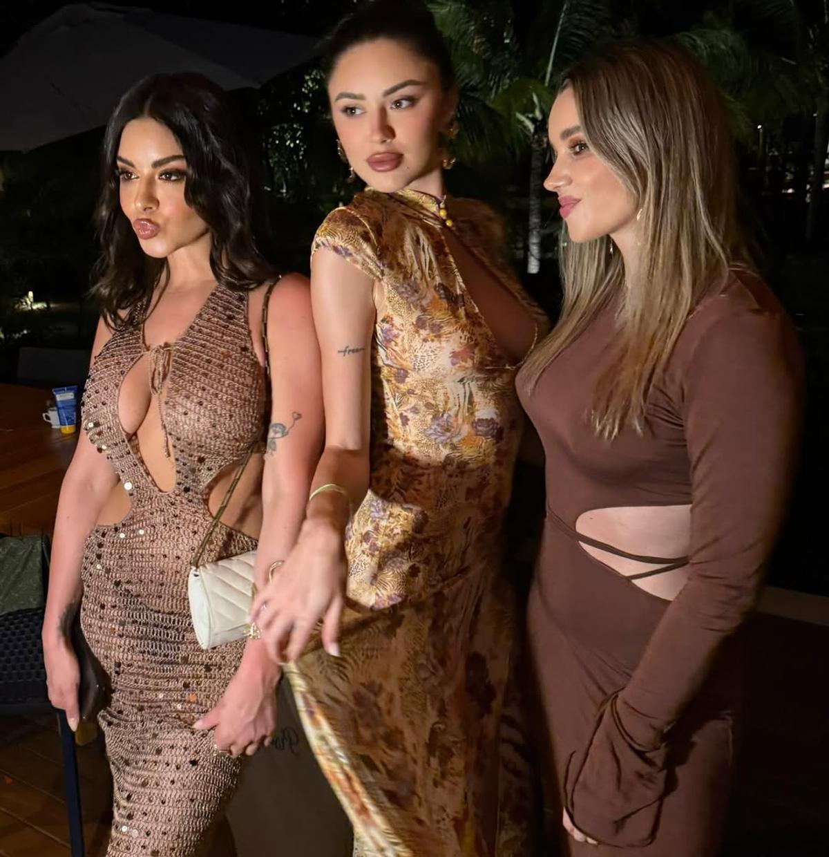 Natalia Mateuț, apariție incendiară într-o destinație exotică: „Cel mai bun loc de pe Pământ”