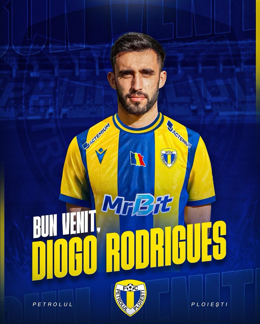 Petrolul l-a prezentat pe Diogo Rodrigues/ foto Facebook @Petrolul Transfer oficial în Superliga: a revenit după un an și jumătate în România