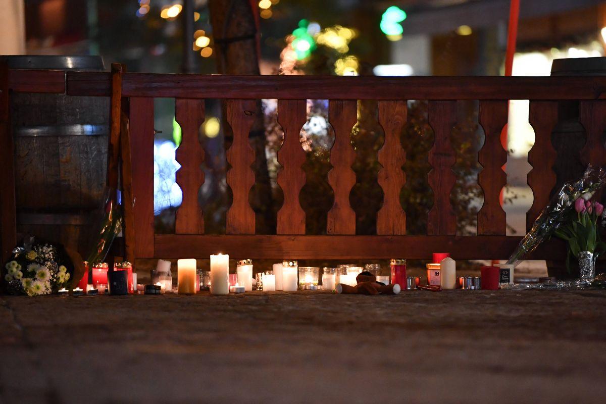 Flori și candele aprinse în memoria victimelor tragediei din Crans Montana