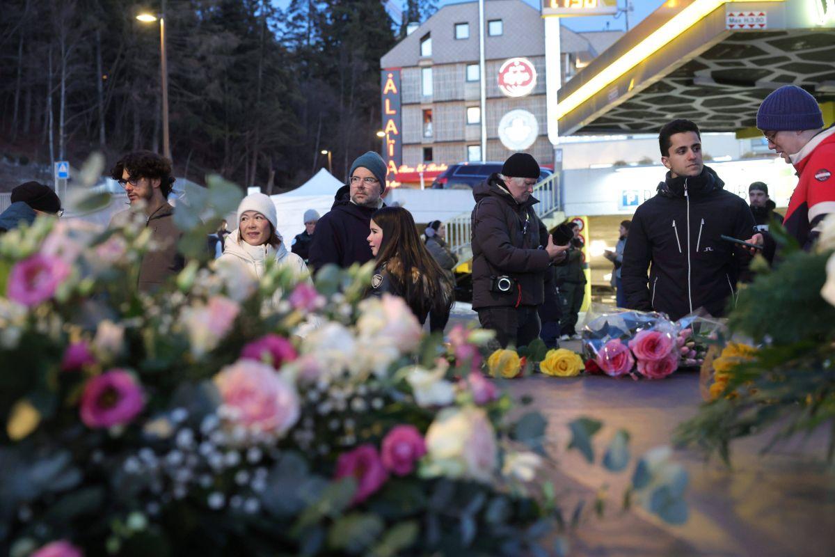 Flori și candele aprinse în memoria victimelor tragediei din Crans Montana